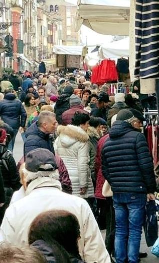 Portiamo il “Versilia Style” rispettando gli operatori locali