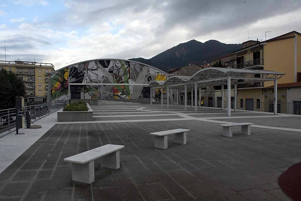 Piazza Berlinguer (o dei Narcisi)