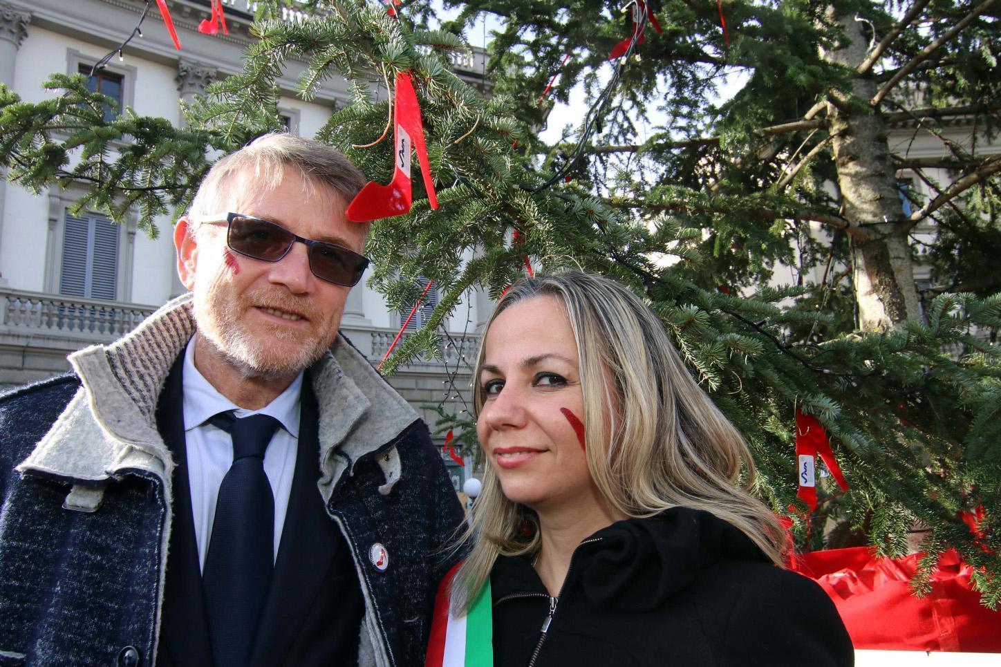 Marco Del Medico del Sindacato nazionale agenti di assicurazione e l'assessore comunale Cecilia Del Re