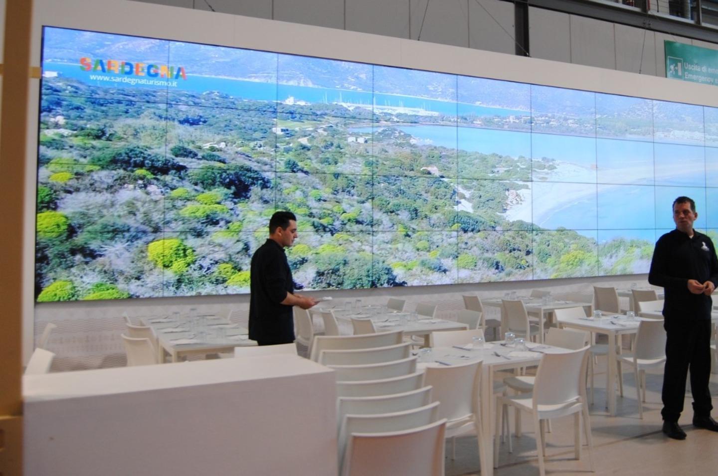 L'azienda sassarese Character seduce Milano con i suoi allestimenti 