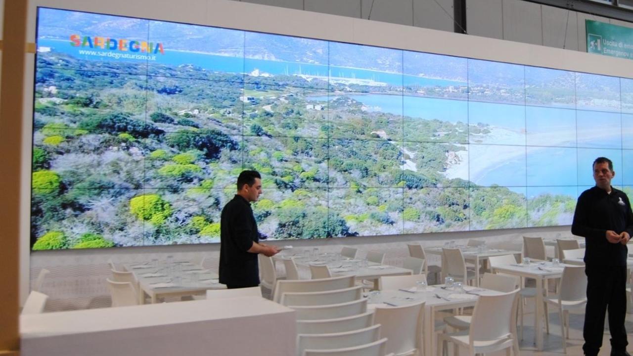 L'azienda sassarese Character seduce Milano con i suoi allestimenti