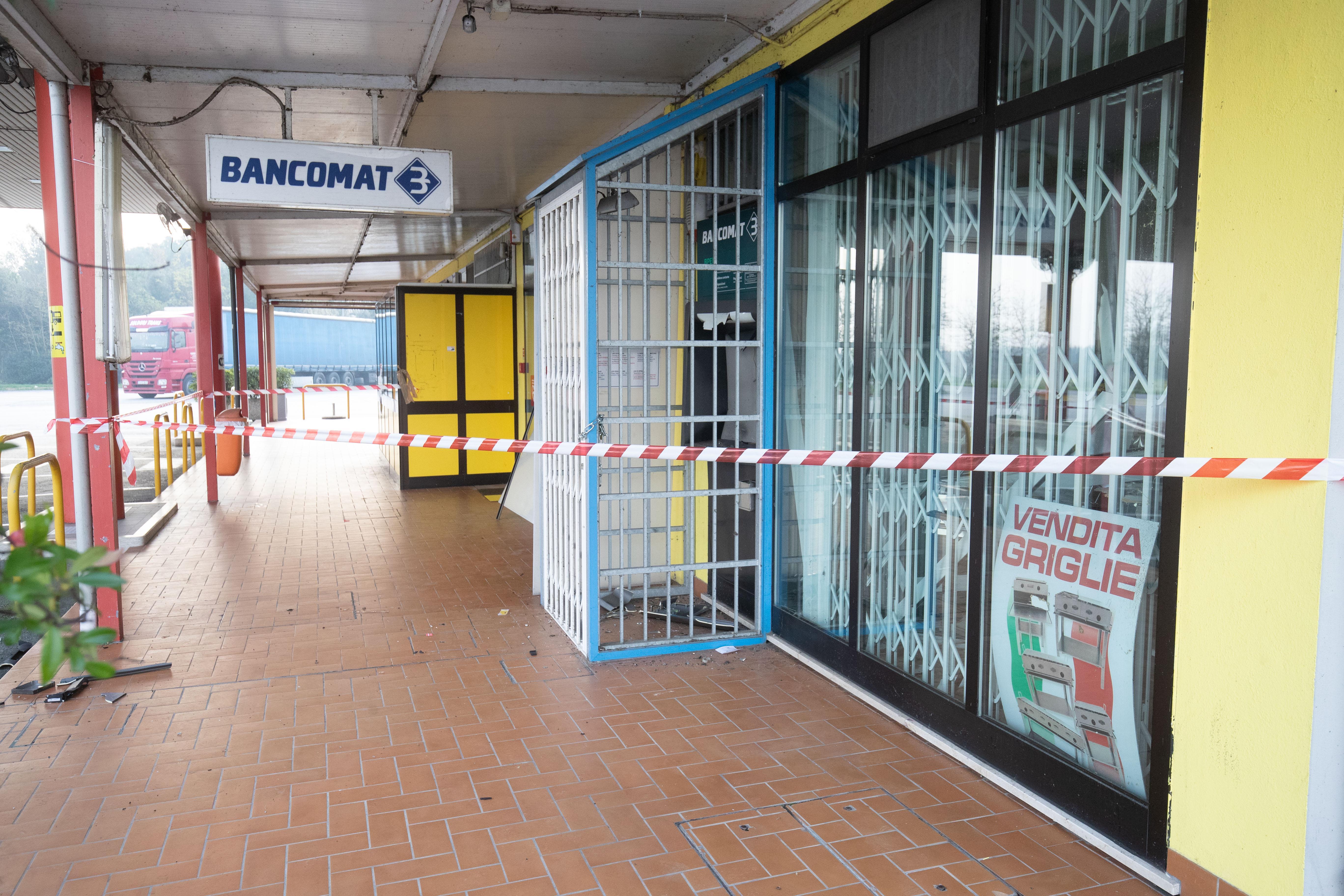 Terzo bancomat in tre giorni: assalto a Vaccolino 