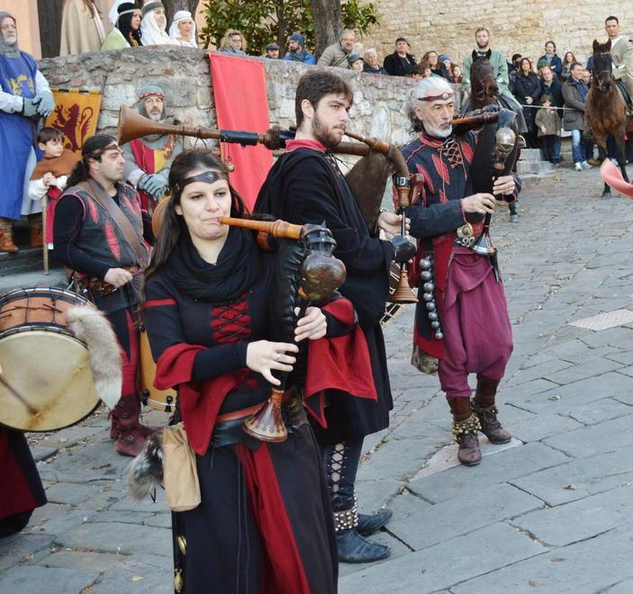 Oggi il gran finale della Sagra Il clou sarà il corteo storico