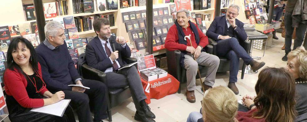 Una storia ferrarese Il libro su Luciano Bratti tra aneddoti e memoria 