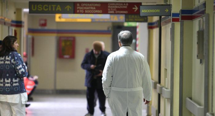 Sos medici specialisti subito più borse di studio 