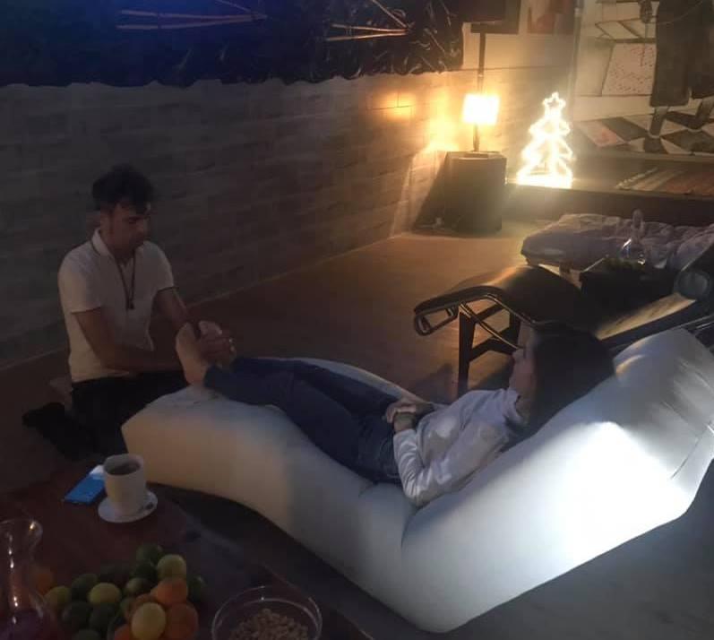 Massàgios, assussegu e pasu trinta minutos de “Riposino” 