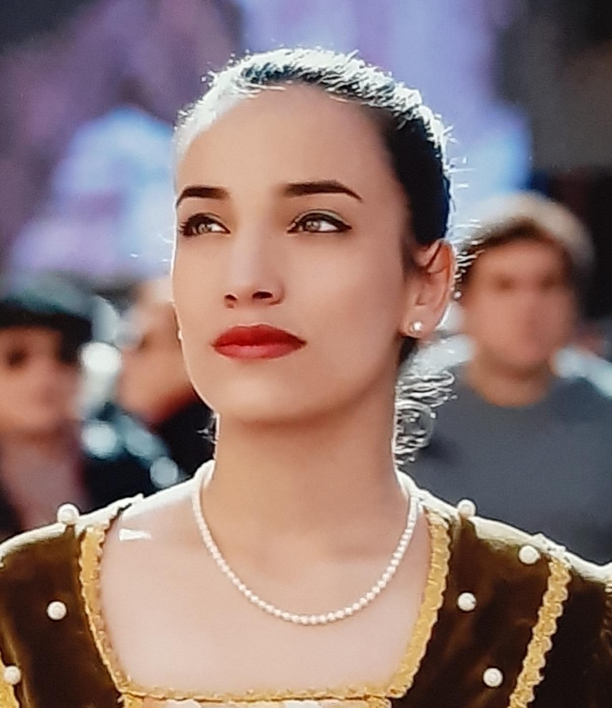 È Jlenia la nuova Eleonora