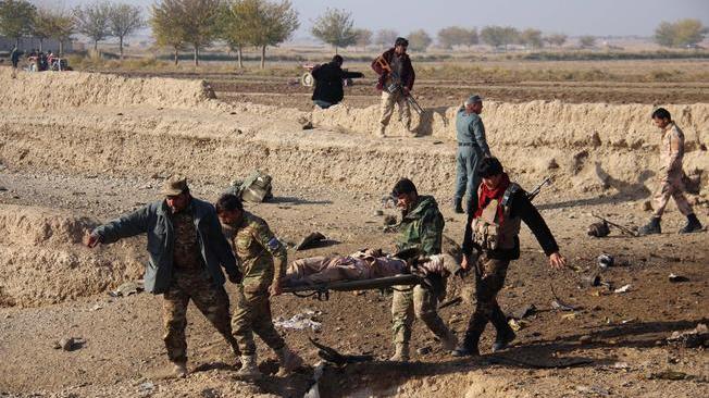 Afghanistan, autobomba uccide 10 soldati