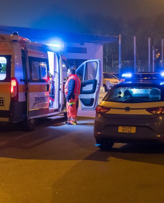 Aggressione al parcheggio a Ferrara, un uomo finisce all’ospedale 