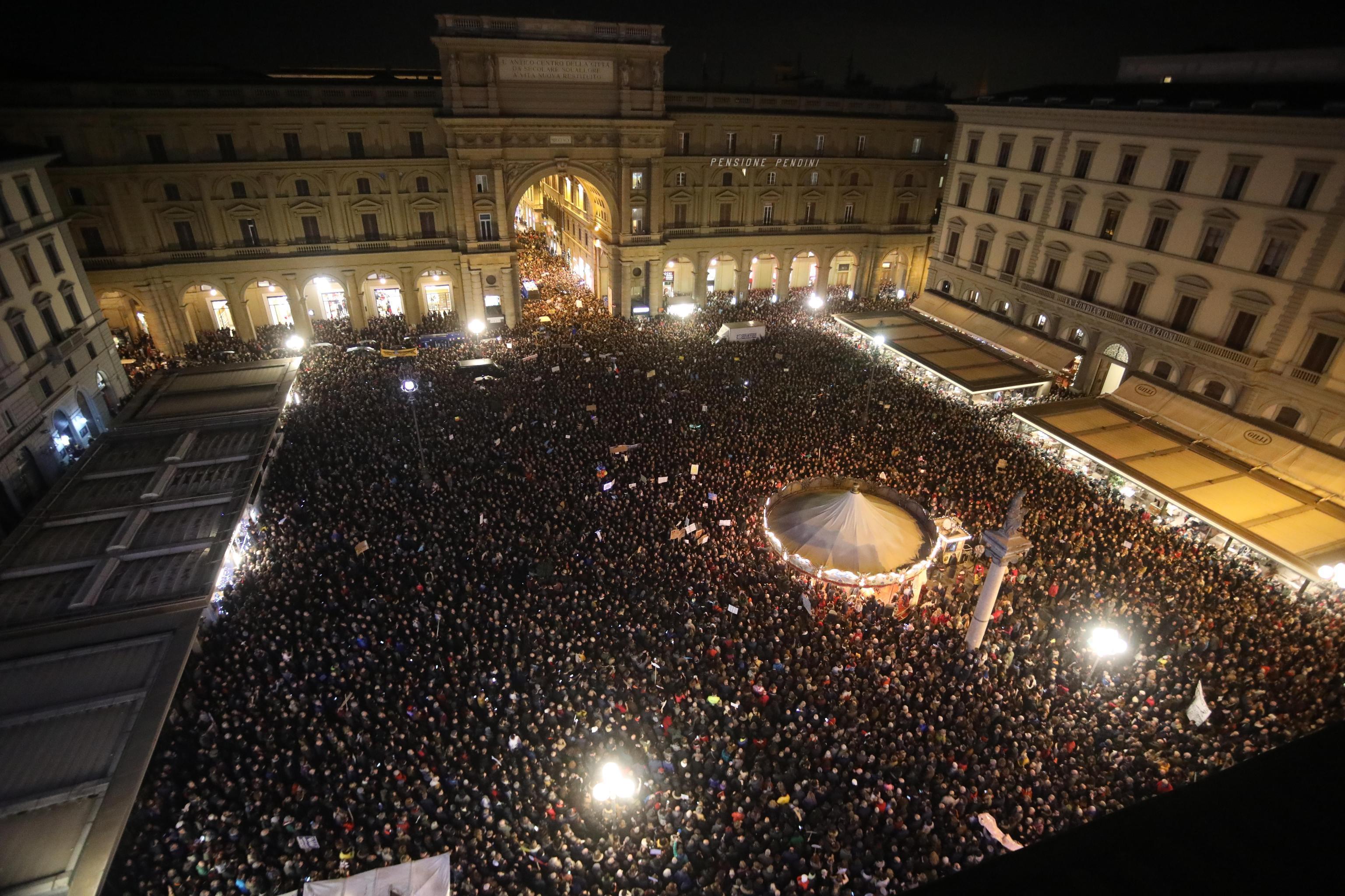 Io sto con le sardine, riempiono il vuoto lasciato dai partiti di sinistra