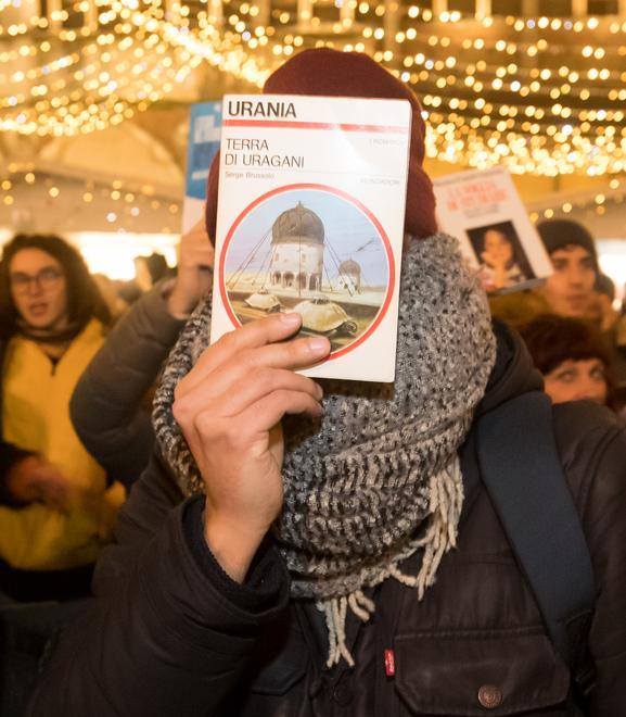 Salvini “carica”: tutto il mondo guarderà Ferrara. Per lui fans e contestatori 