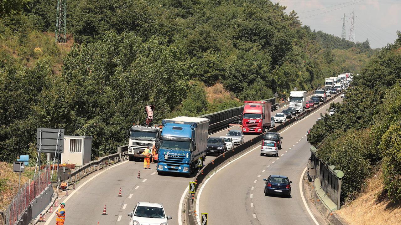 Chiude il maxi cantiere sulla Fi-Pi-Li. Ne apre un altro di 200 metri