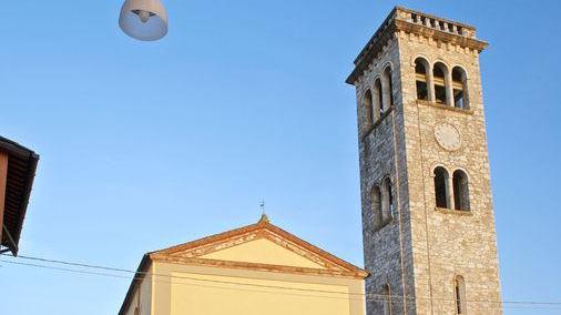 Nuovo look a Verciano in via dei Boschi e nella zona della chiesa