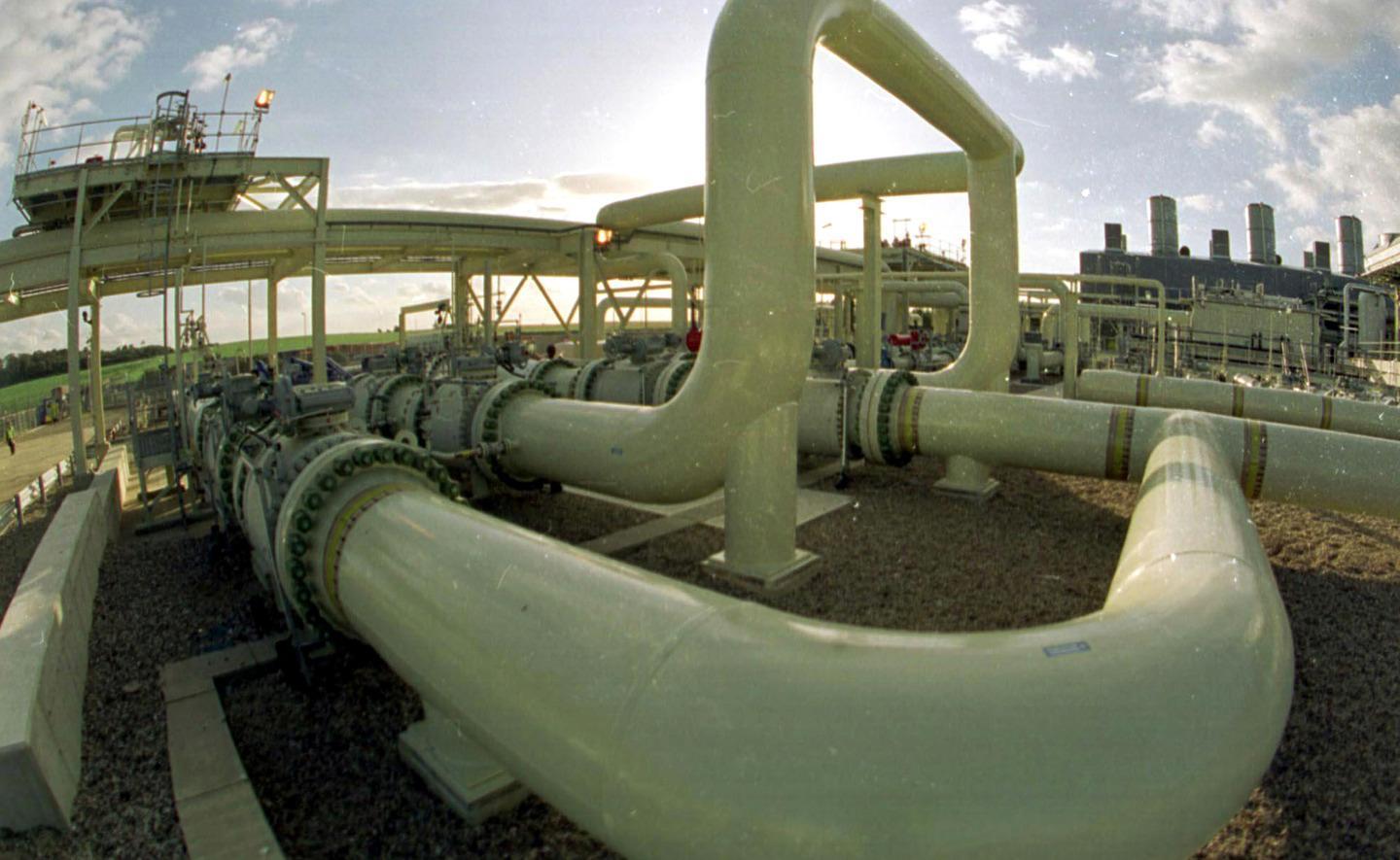 Metano, è scontro sulle tariffe per la Sardegna: «Siamo pronti alla battaglia»