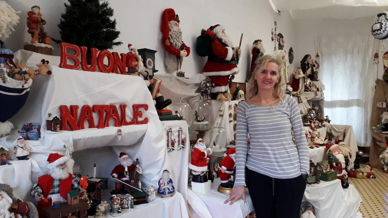 Nel regno incantato di Roberta: qui, tutto è dedicato a Babbo Natale