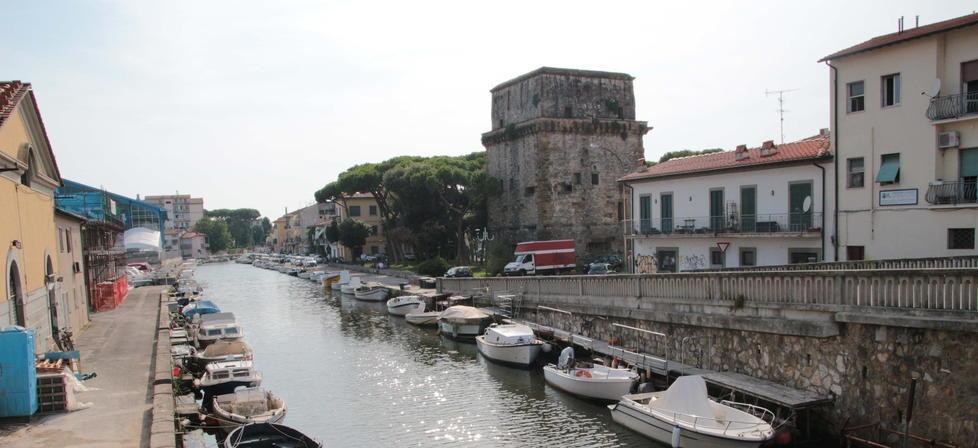 Il progetto del sindaco: la nautica minore ormeggerà nel Burlamacca 