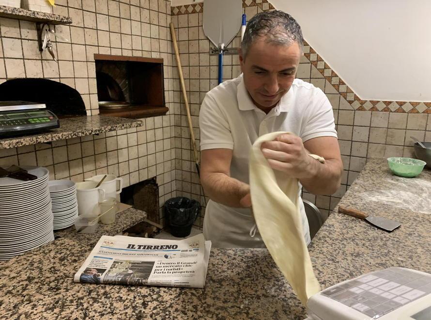 Un “vortice” sardo-amaranto amato da giocatori e da artisti 
