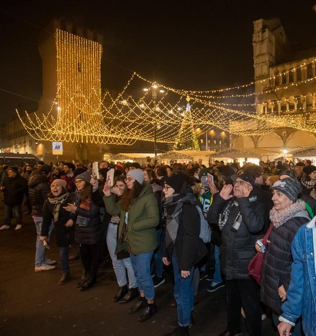 Le Sardine: la nostra contestazione? Solo quella al Castello 