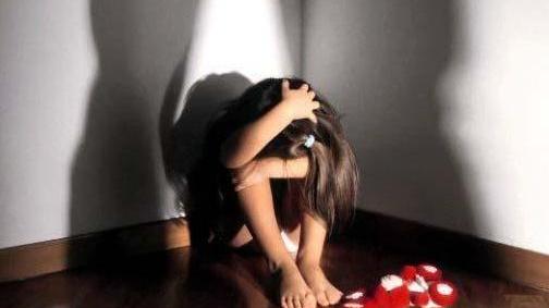 Alghero, abusi sessuali nella scuola di ballo: l’inchiesta si allarga 
