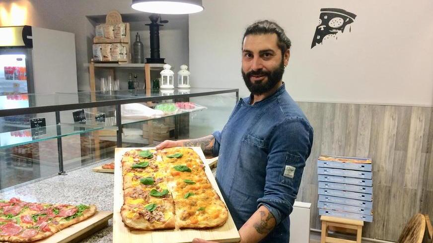 Davide, un’idea e due passioni: «Sforno la pinsa nel mio paese»