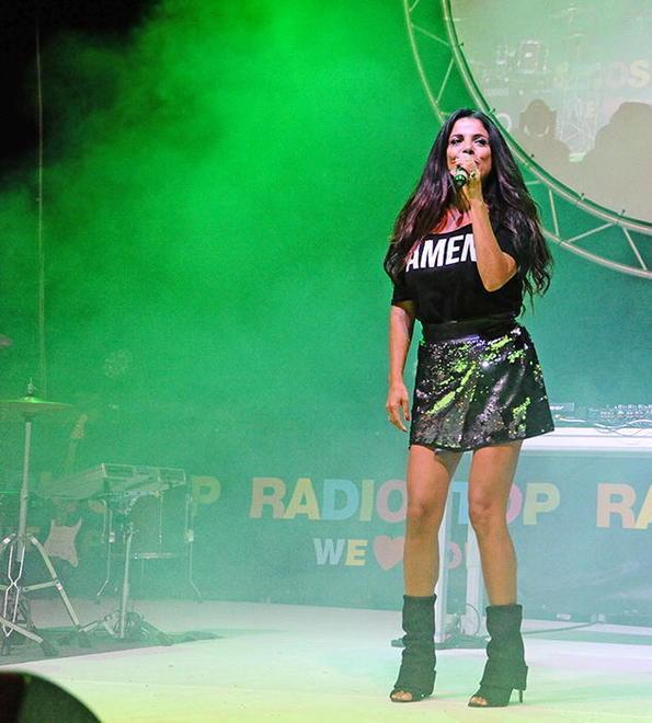 Mietta è la star di Capodanno e a mezzanotte tornano i fuochi 
