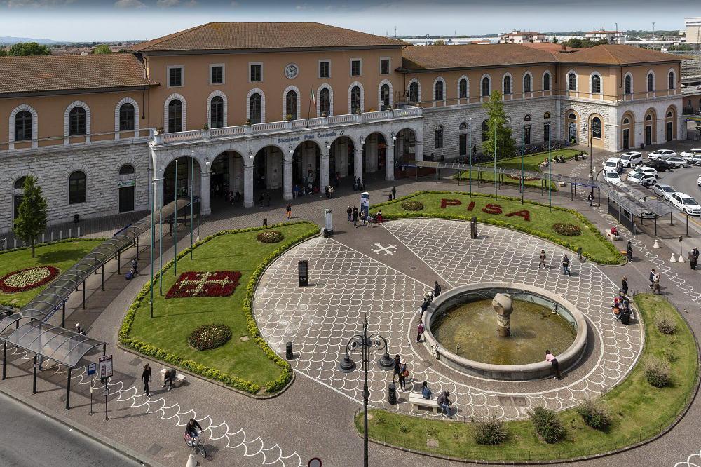La stazione di Pisa