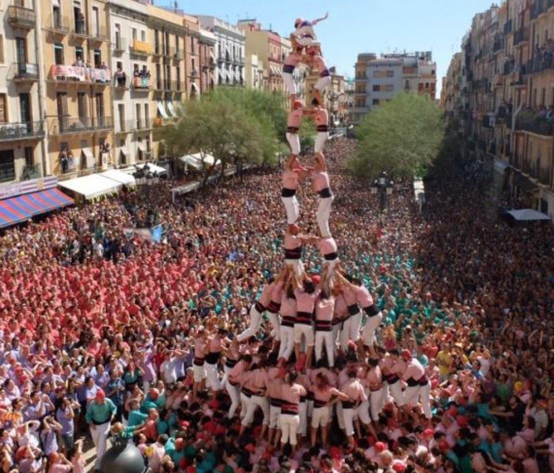 La Riviera a maggio capitale europea del folk 