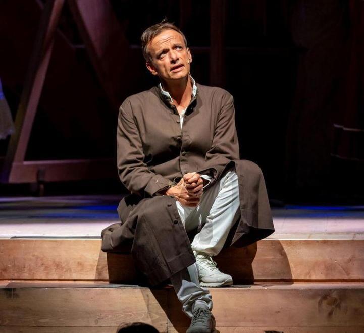 Con Gianluca Guidi arriva “Aggiungi un posto a tavola” la super commedia 