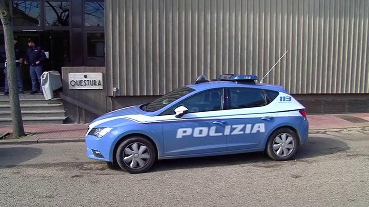 Droga e furti d'auto: blitz della polizia a Orgosolo, Fonni e Ollolai 