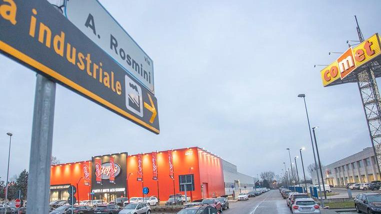 Da via Rosmini a via Zanfi