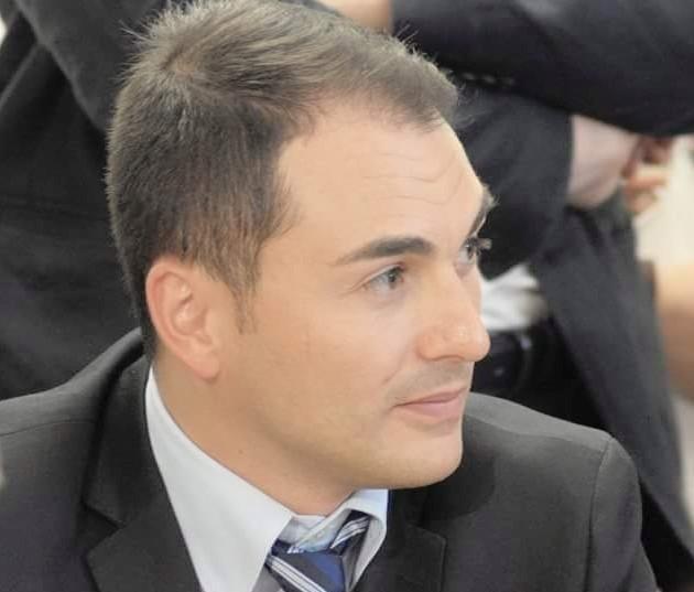 «Basta divisioni, uniti con le idee per il rilancio della nostra città»