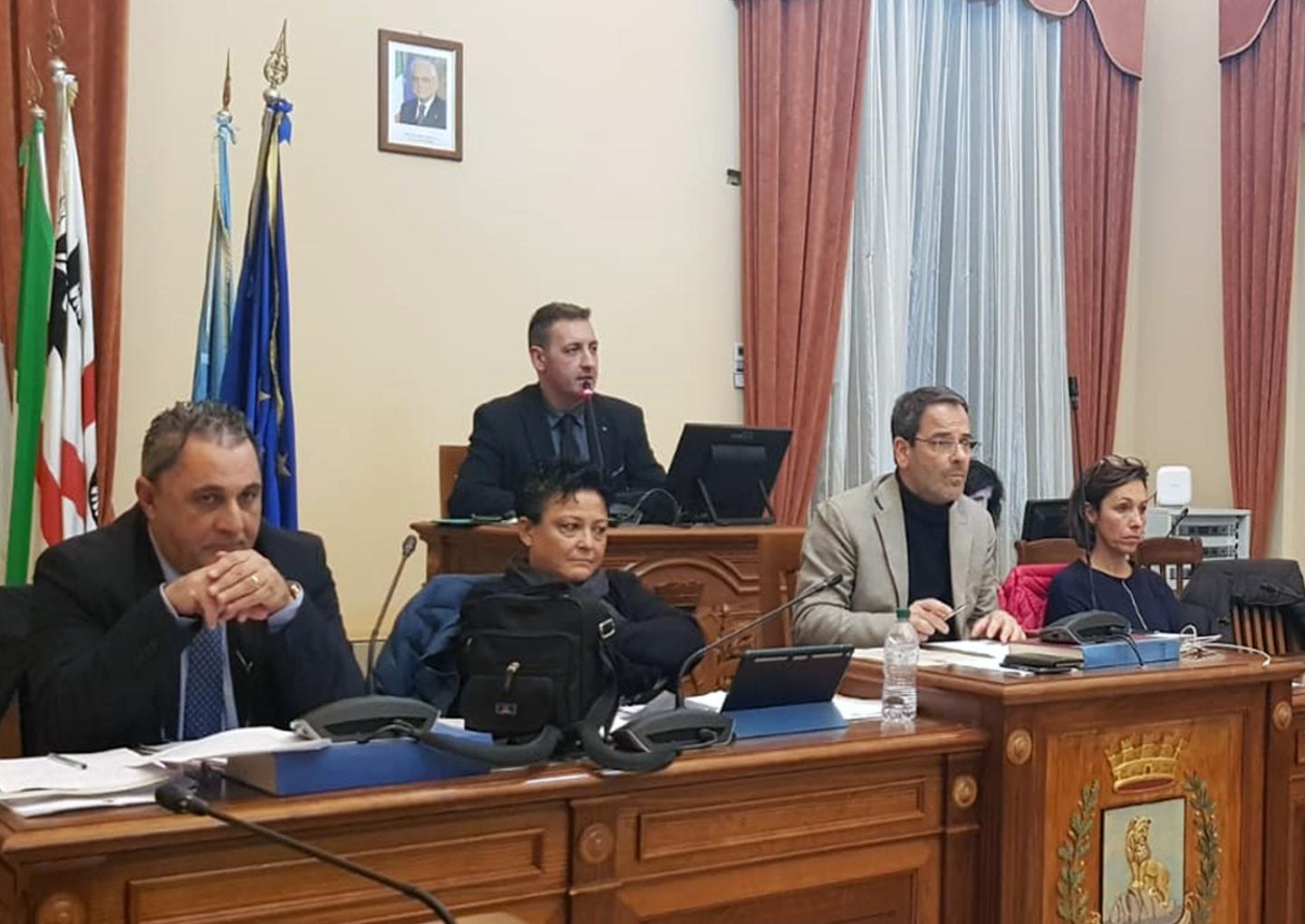 Ospedale, mozione consiliare unanime 