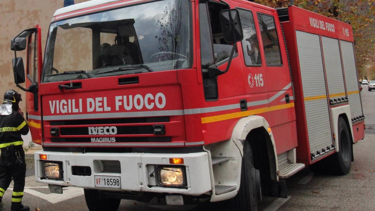 Uomo di 48 anni trovato morto in casa ad Avenza