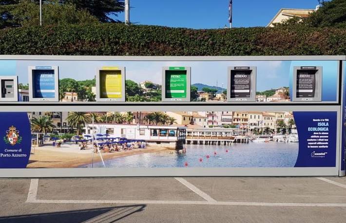 Montata un’isola ecologica “in mostra” per i cittadini 