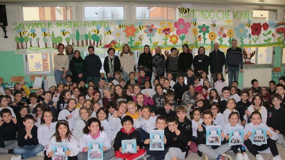 “Pensieri di Natale”, via alle premiazioni delle scuole elementari e alle foto sul giornale