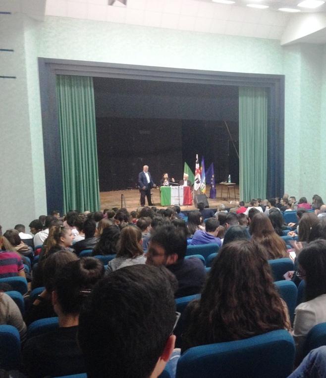 AOzieri si riaccendono le luci del grande schermo 