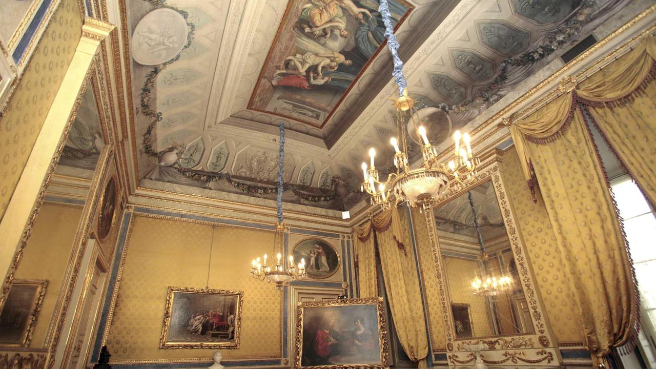 Modena. Palazzo Carandini, salotto letterario del XIX secolo  