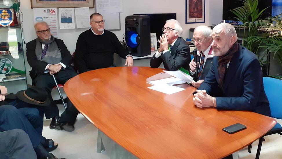 Le forze dell’ordine in pensione «Più controlli al Varignano»