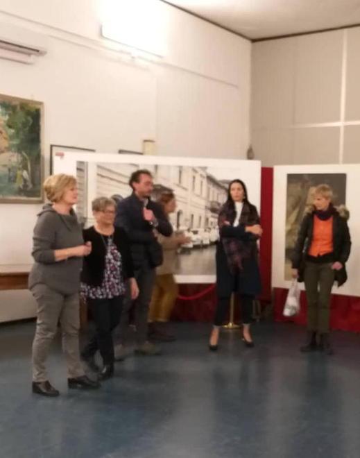 Furgone Ford 9 posti è il nuovo mezzo per nonni & c. al mare 
