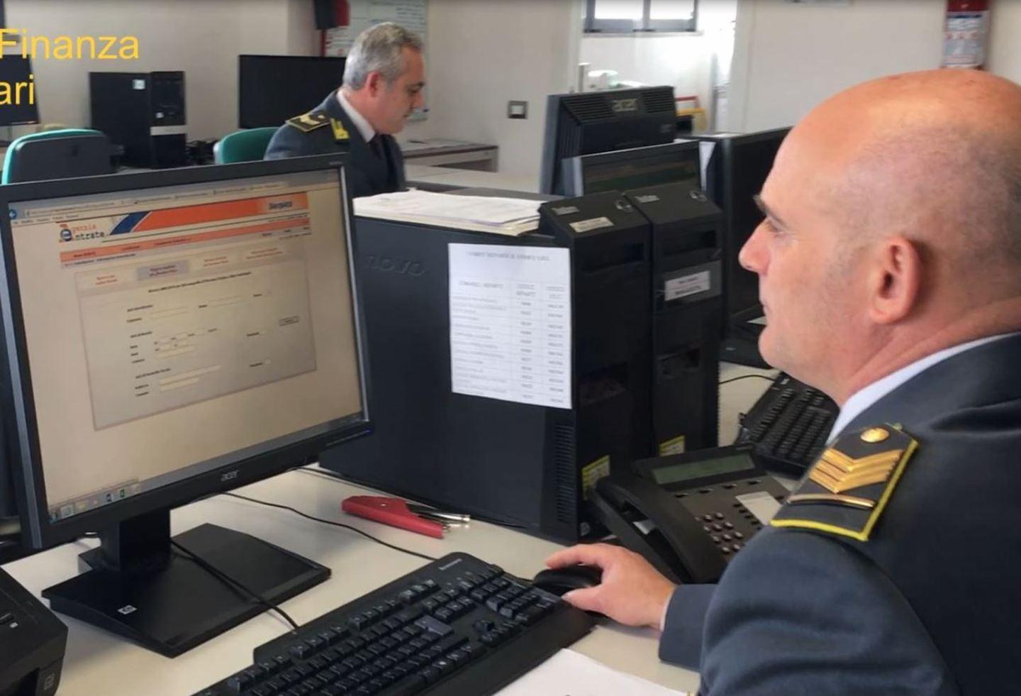 Lavoro nero e sussidi: 9 denunce 