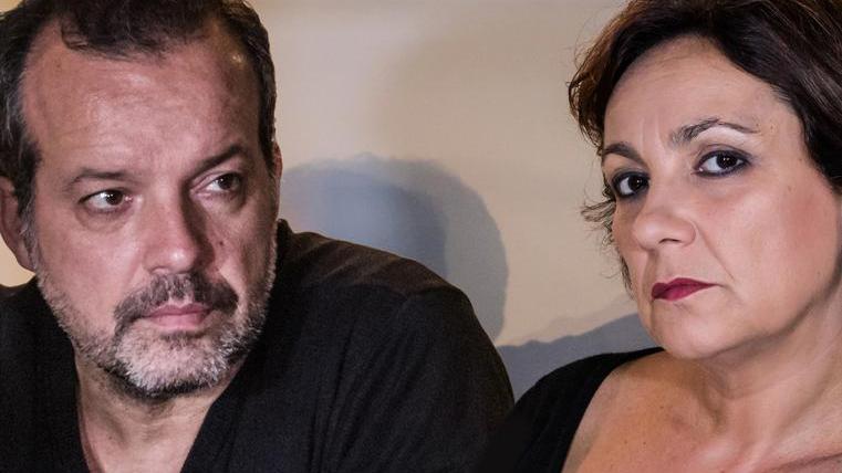 Perrotta prosegue la sua trilogia e affronta “In nome della Madre”