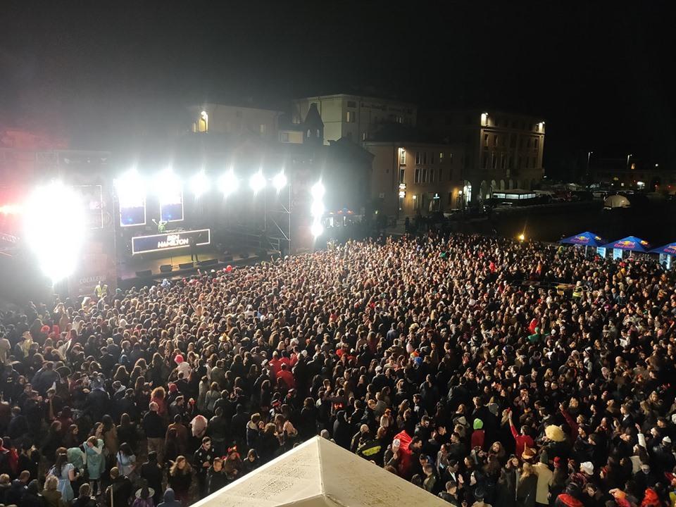 Piazza Castello gremita per Monsterland 2019