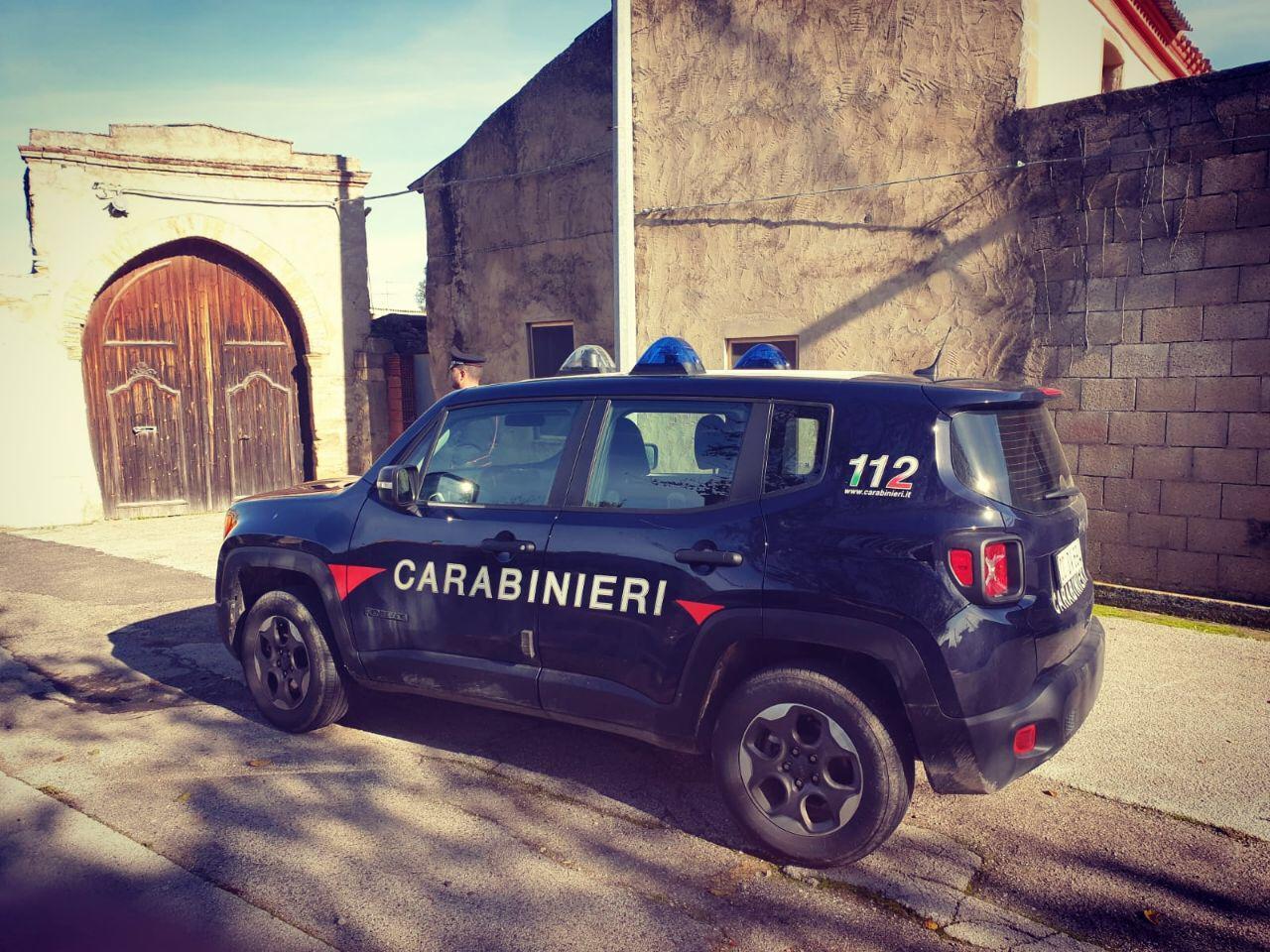 Tuili, anziano solo cade in casa: salvato dai carabinieri