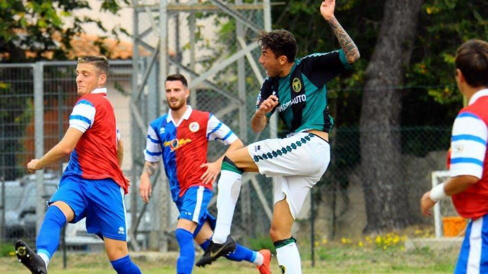 Aglianese, un punto doc Rozzi dalla panchina riacciuffa il Ponsacco