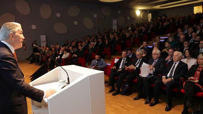 Industriali contro il Governo «No a confische agli evasori»