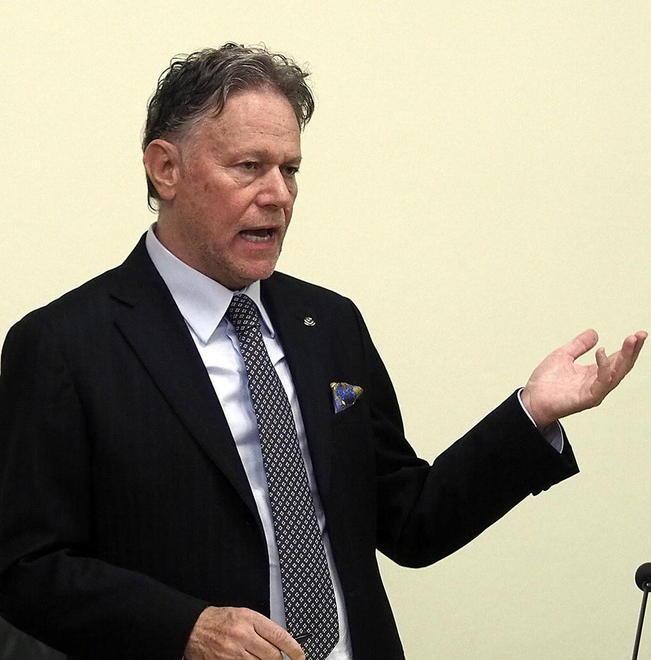 Bilancio di metà mandato e festa degli auguri per sindaco e assessori