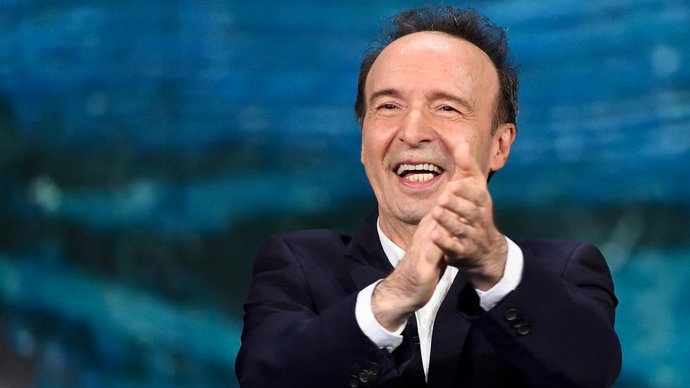 Benigni torna a Sanremo «È la festa più bella, eccome se ci vado...»