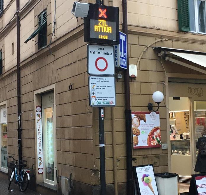 Ad aprile permessi col chip Slitta il rinnovo per i residenti 