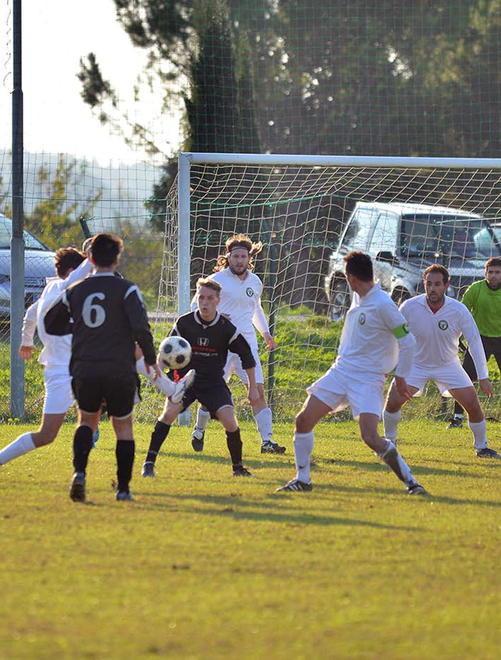 La neve blocca gli amatori Solo tre le partite giocate: Cascio ko col Collemandina