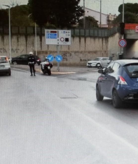 Tamponata in via Giusti una donna incinta 